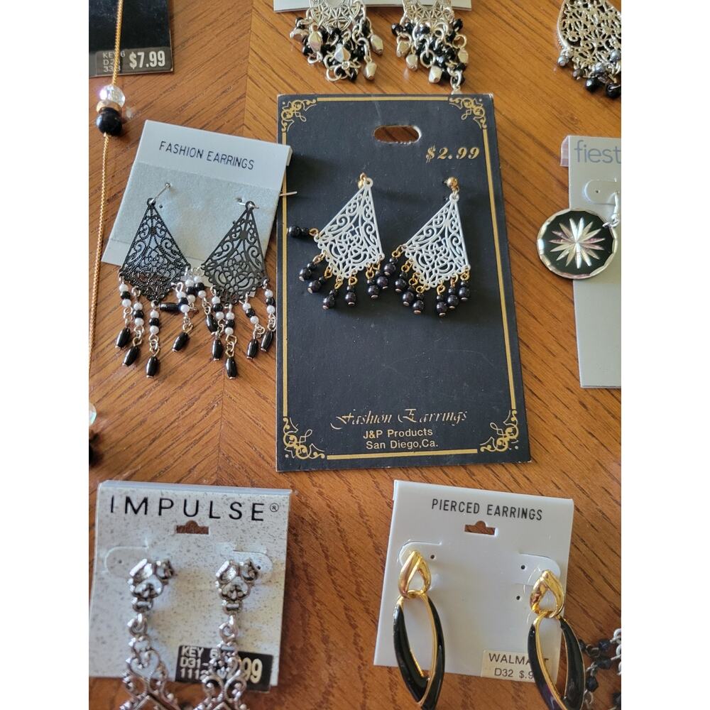 Vintage 90s Y2K‎ Earrings 12 Lot Bundle Dangle Whimsigoth Boho Celestial Goth - Picture 5 of 9